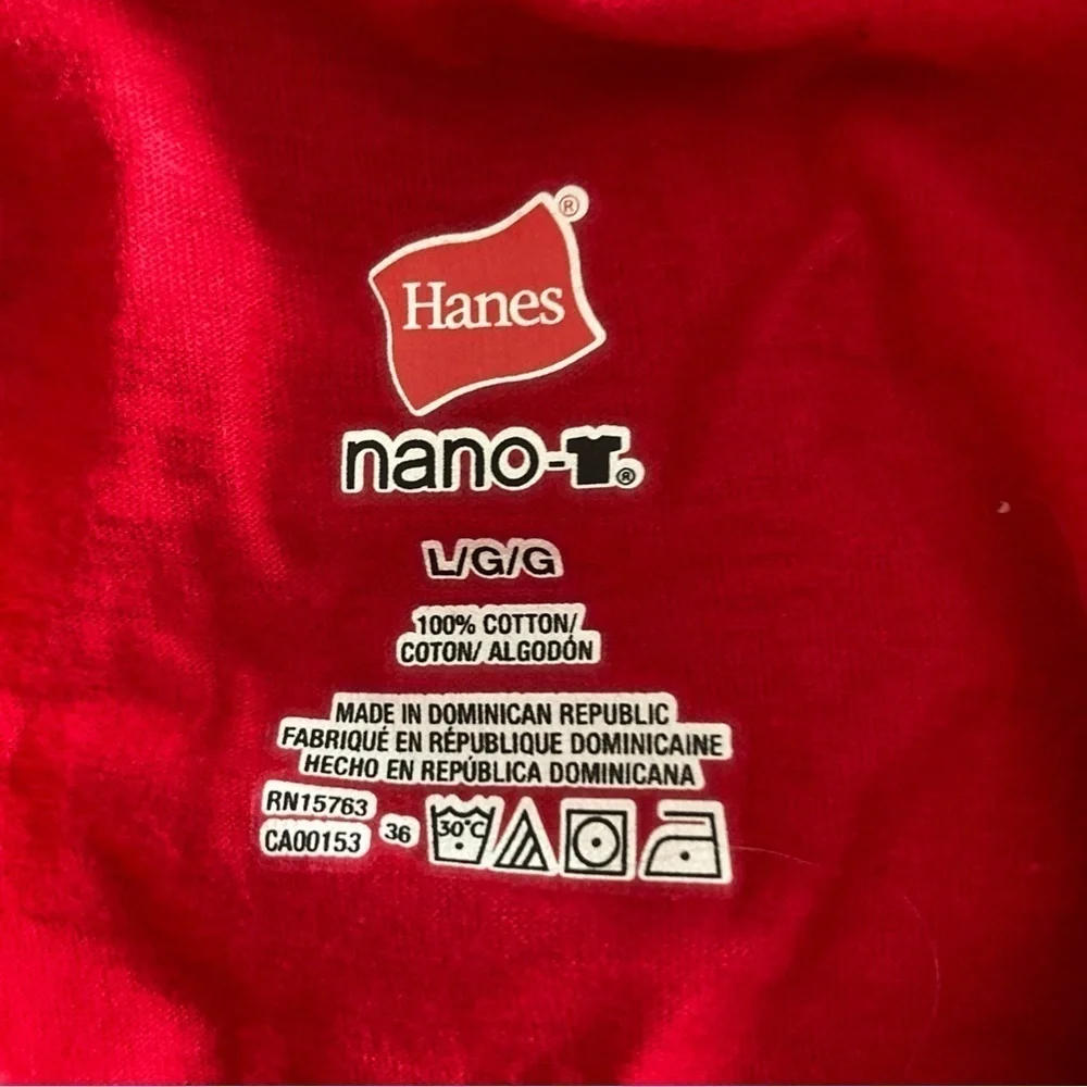 Nice Hanes Budweiser Shirt Red With White Snowflakes Size Large